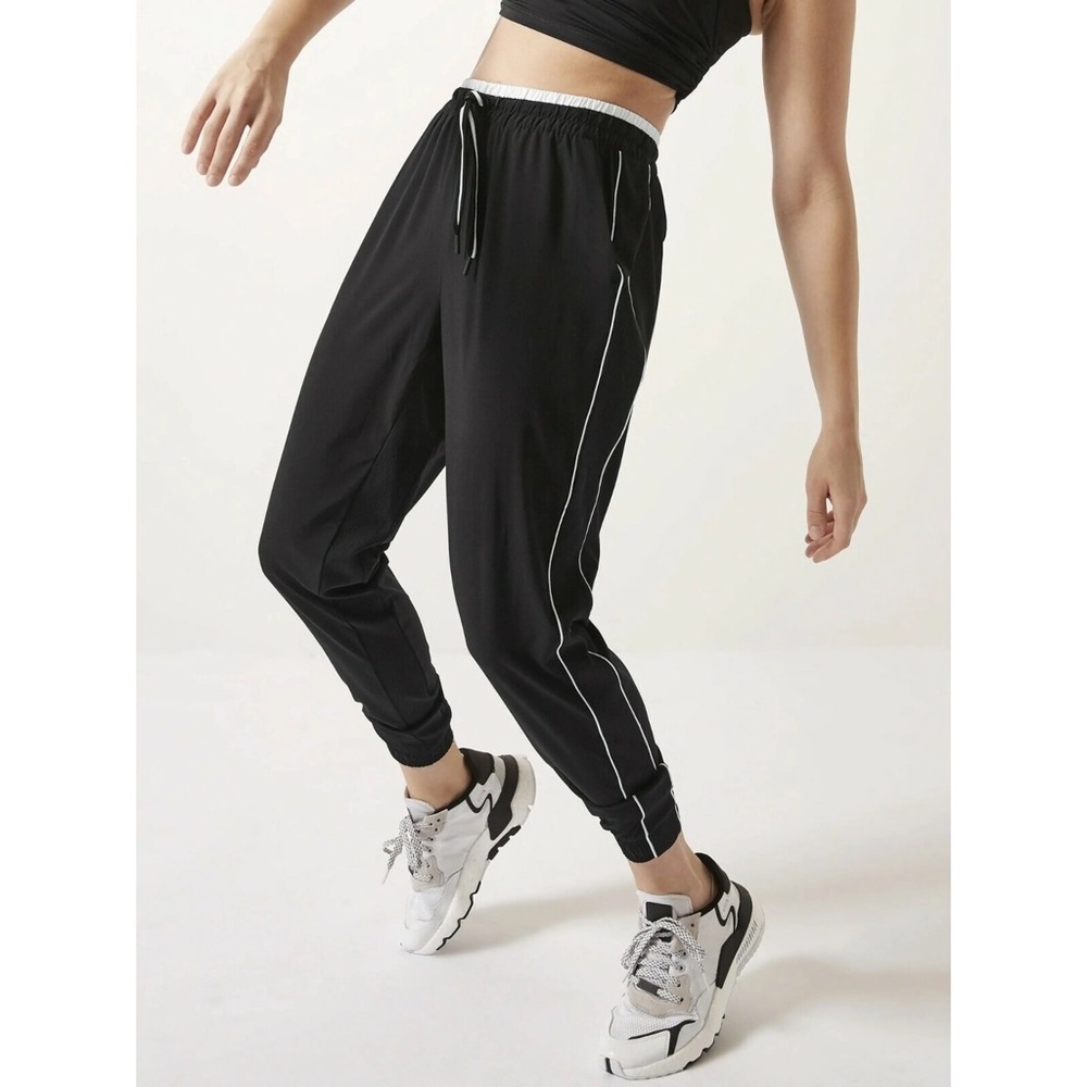Athleta nylon sweat pants size 2P